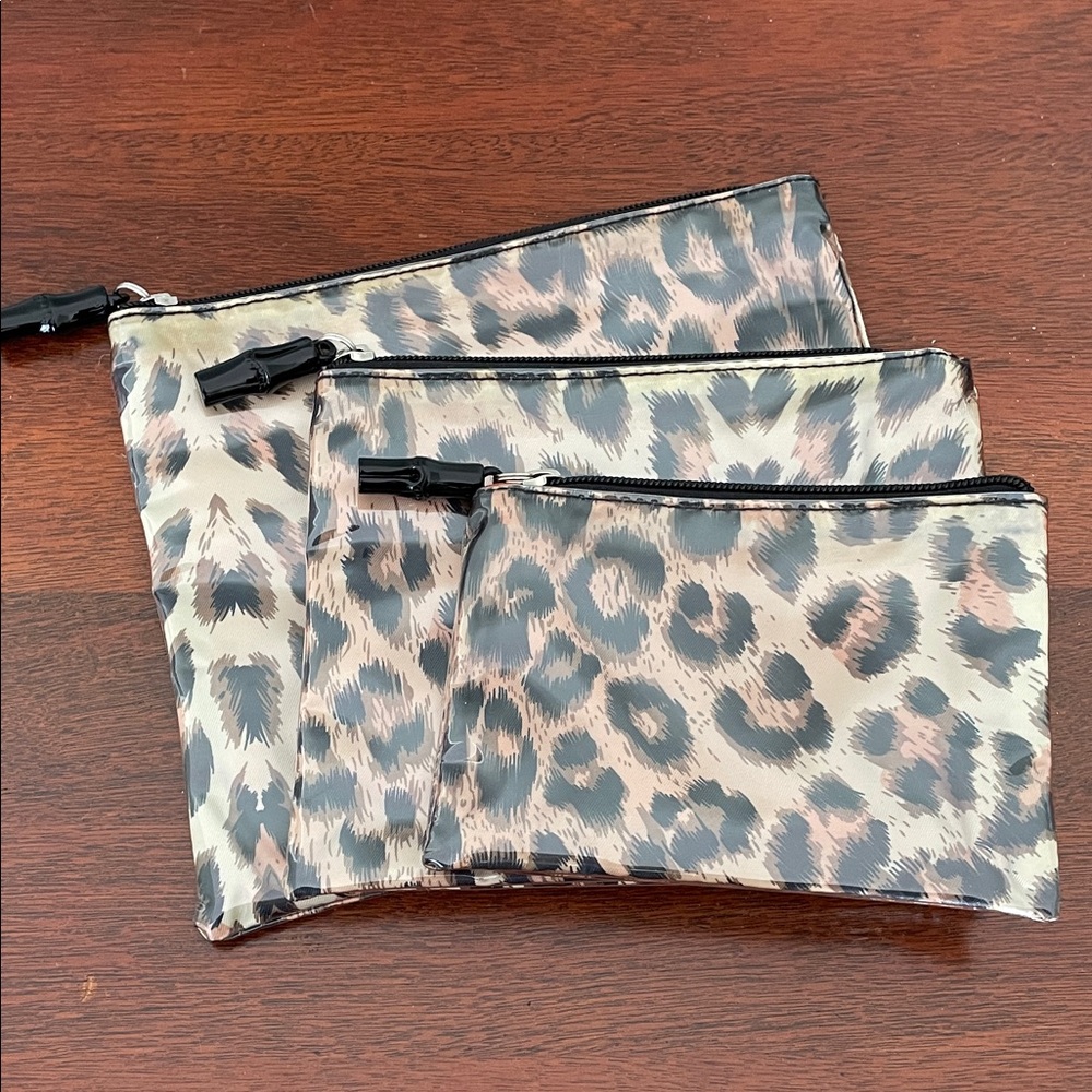 Leopard Print Zipper Pouch Set